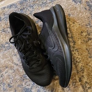 Like new Nike downshifter